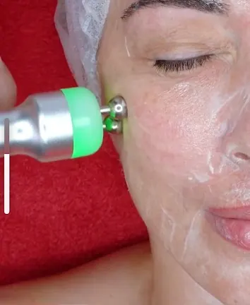 Facial europeo en HealthSpa4u San Diego