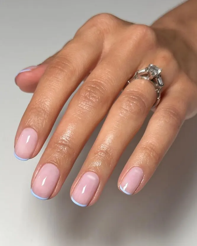 Manicura europea en seco en HealthSpa4u San Diego